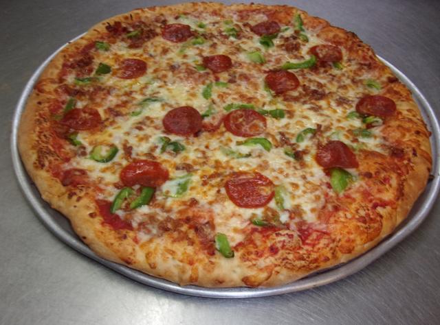 Pizza J 2.jpg